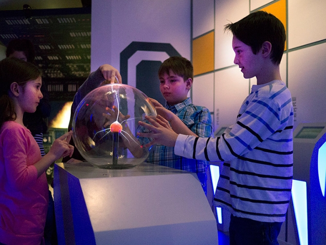 Station Aster hotel chateau fraser bassaintlaurent