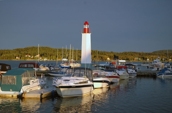 Club de Yacht de Cabano marinacabano hotels Chateau Fraser